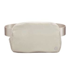 NWT LULULEMON Everywhere Crossbody Belt Bag Shoulder - White Opal
